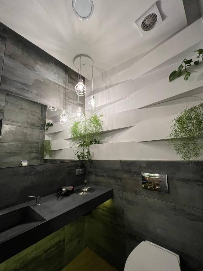 Blum Hotel Lviv Exterior foto